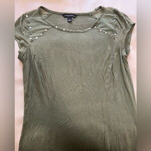 Rock & Republic women’s shirt